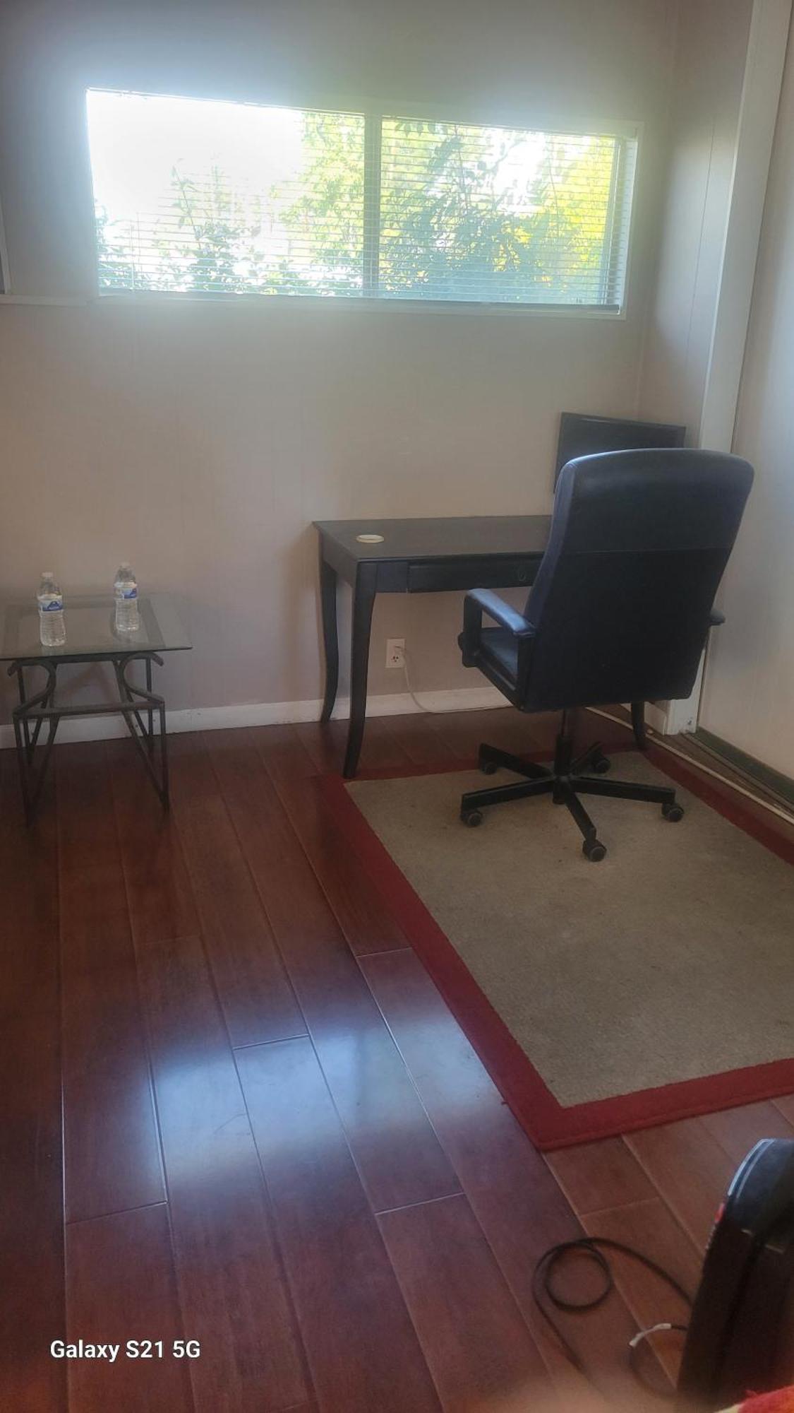 Woodland Hills Priced Séjour chez l'habitant